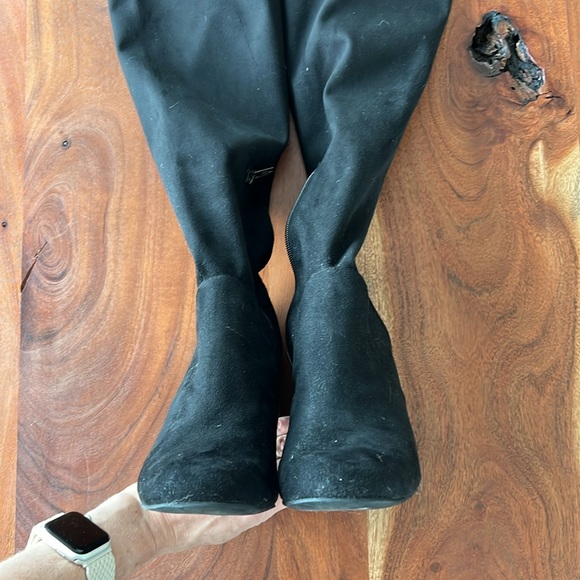 Over the knee Suede Boots - Picture 4 of 9